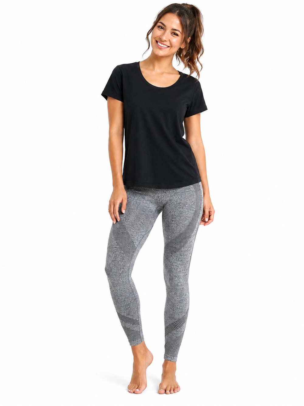 PINK Victoria’s Secret outfit-2 pieces
Size small seemless tights SS shirt